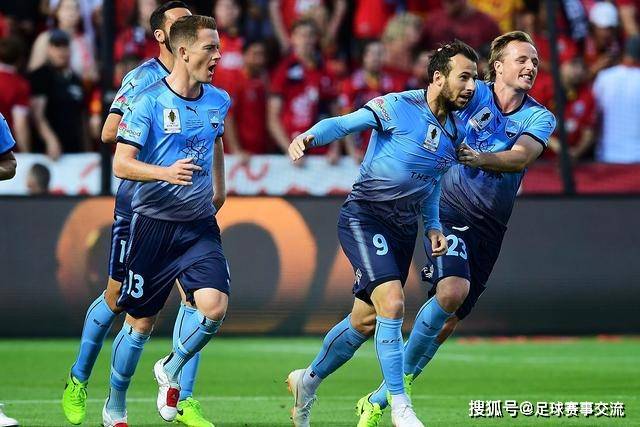 欧冠新赛季夺冠赔率：巴黎领先，枪手与巴萨并列第二